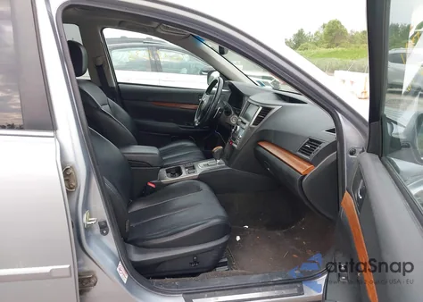 2013 Subaru Outback 2.5I Limited из США, поврежденный, VIN 4S4BRCLC8D3288324